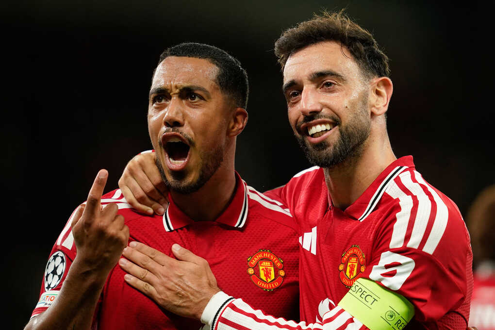 Man Utd thắng đậm ngày trở lại Champions League