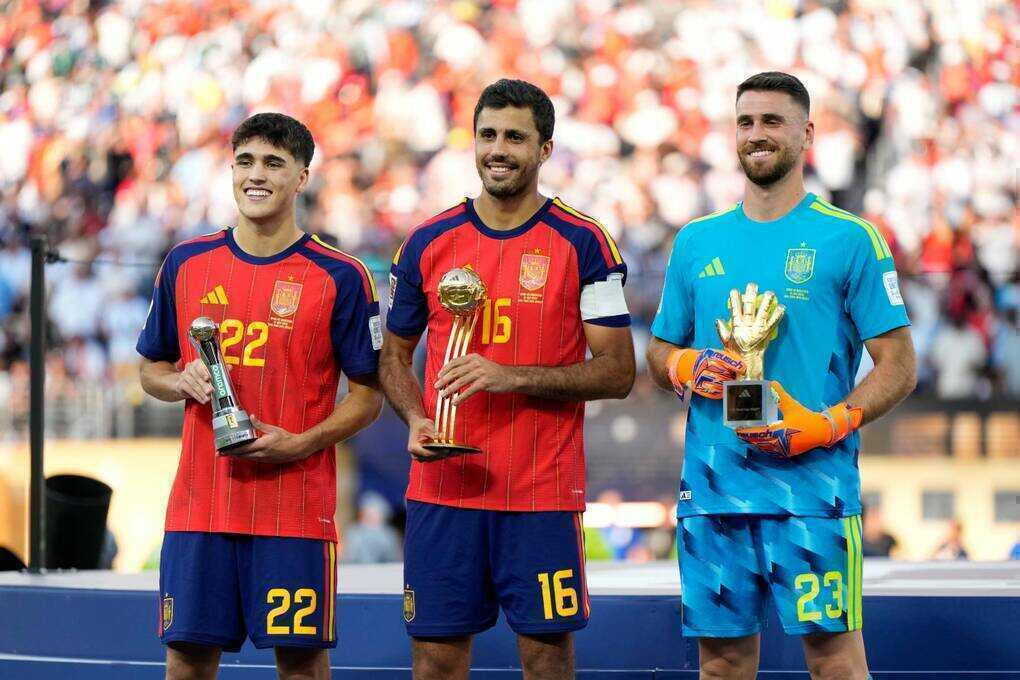 Đội hình Barca ấn tượng thế nào