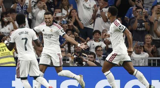 Mbappe lập cú đúp, Real Madrid phả hơi nóng lên Barcelona ở La Liga