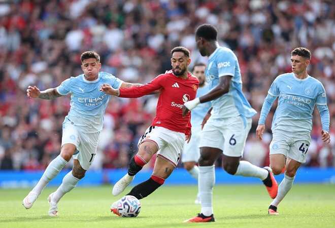 Carrick có thể trả giá vì kiên trì sử dụng số 9 ảo Matheus Cunha