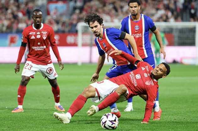 Ferran Torres tỏa sáng, PSG thắng sát nút Brest trên sân khách
