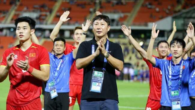 Khó khăn bủa vây ĐT Việt Nam trước thềm FIFA ASEAN Cup 2026