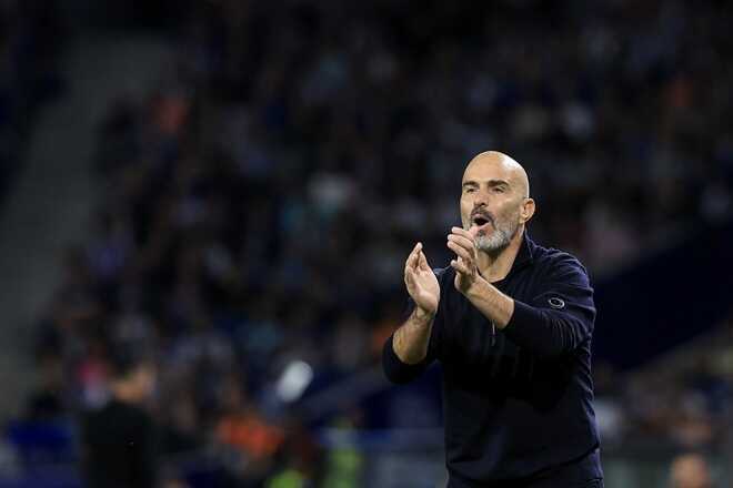 Maresca ca ngợi cặp đôi Anderson và Fernandez sau trận thắng Man Utd