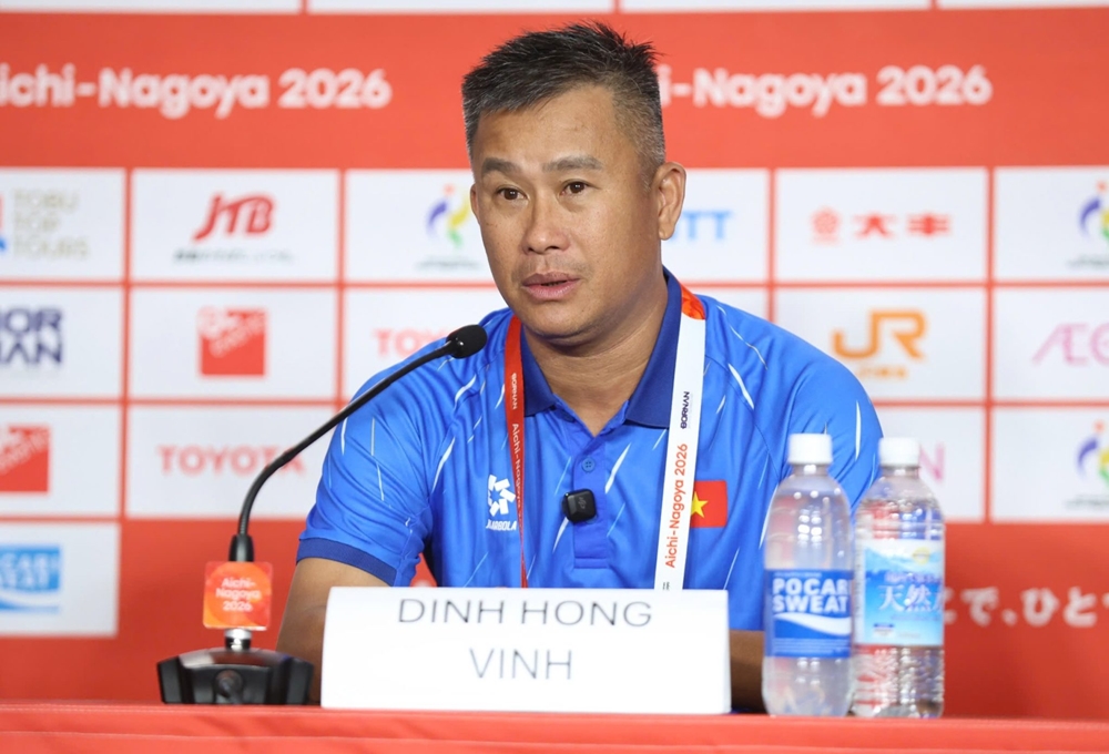 HLV Đinh Hồng Vinh tiếc nuối vì U23 VN hòa Kuwait