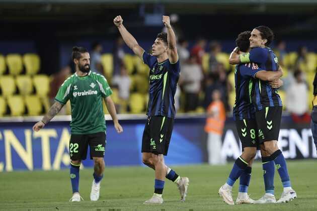 Natan tỏa sáng, Real Betis ngược dòng hạ Villarreal