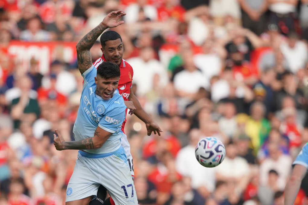 Trận thua Man City phơi bày loạt hạn chế của Man Utd