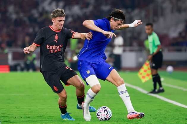 Chelsea đón cú hích từ Henderson và Palestra trước trận Brentford