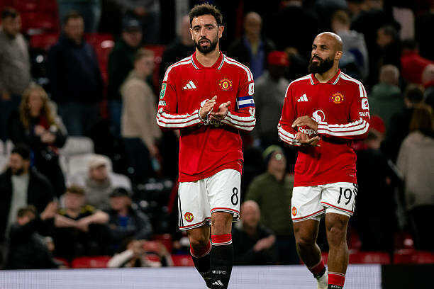 Manchester United của Michael Carrick tr&ocirc;ng thiếu sức sống. Ảnh: Ash Donelon/Getty Images