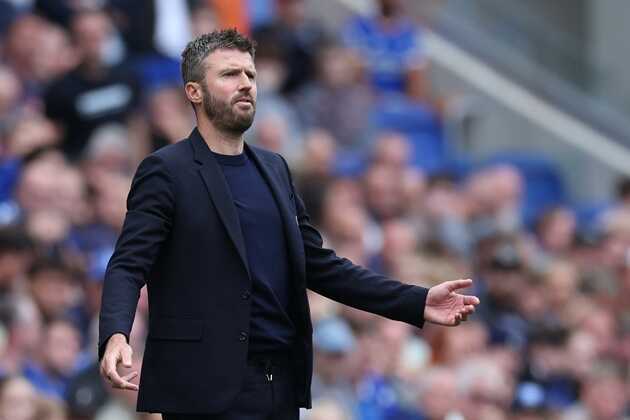 HLV Carrick nguy cơ rời MU nếu sẩy chân trước Fulham