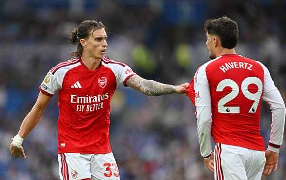 Lý do đằng sau màn thảm bại của Arsenal trước Brighton