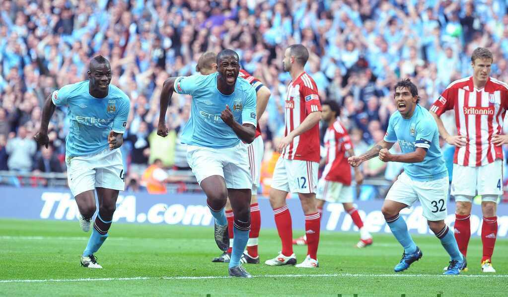Từ kẻ bị nghi ngờ đến tr&aacute;i tim của Man City. (Ảnh: EPA Images)