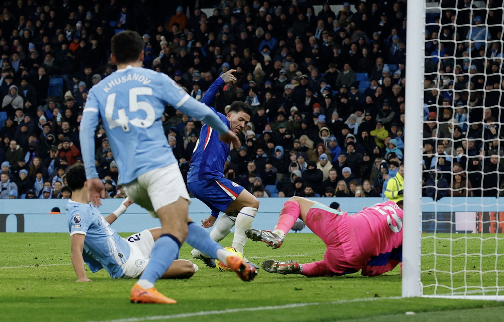 Man City mua Enzo Fernandez, giá 169 triệu USD