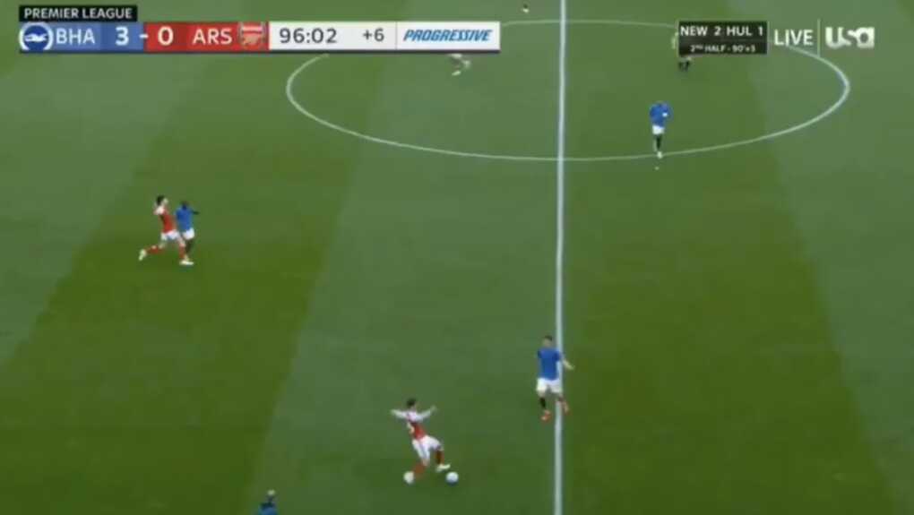 Tranh cãi việc Rice thoát thẻ đỏ trong trận thua của Arsenal