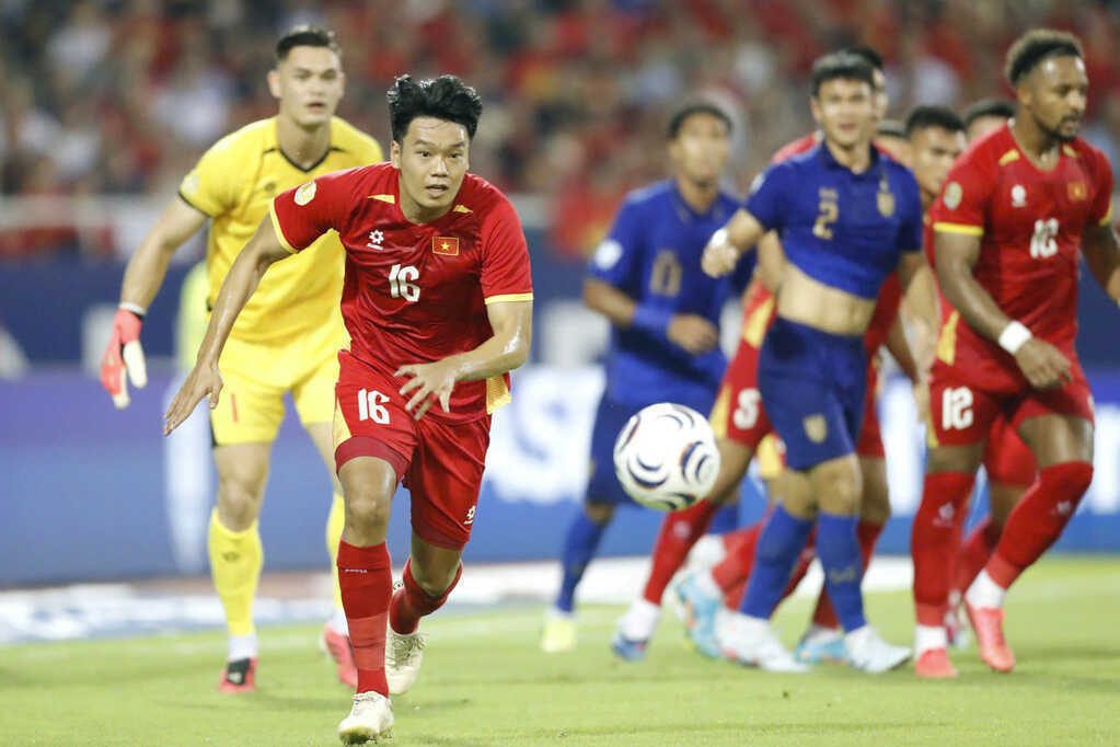 Tuyển Việt Nam mất trung vệ quan trọng trước FIFA ASEAN Cup