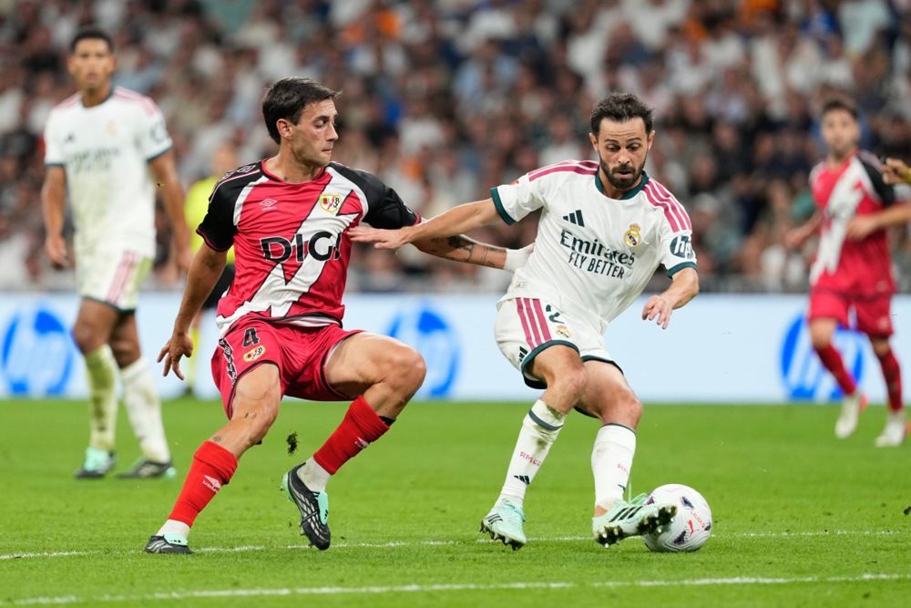 Mourinho không thể tiếp tục mắc sai lầm với Bernardo Silva