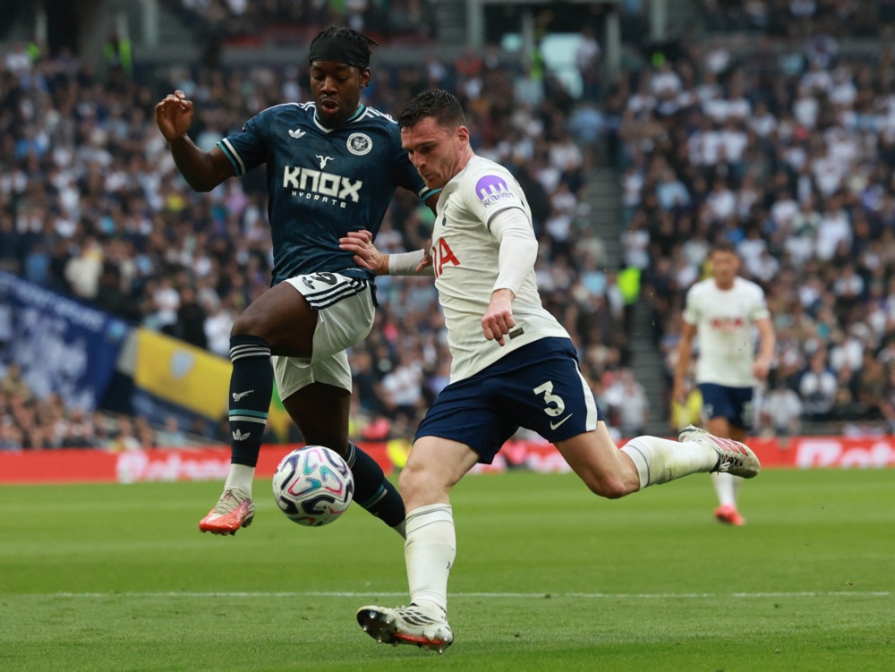 Andy Robertson nêu rõ vấn đề của Tottenham