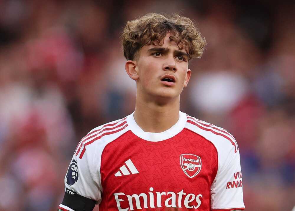 Arsenal chốt hợp đồng khủng cho thần đồng Max Dowman