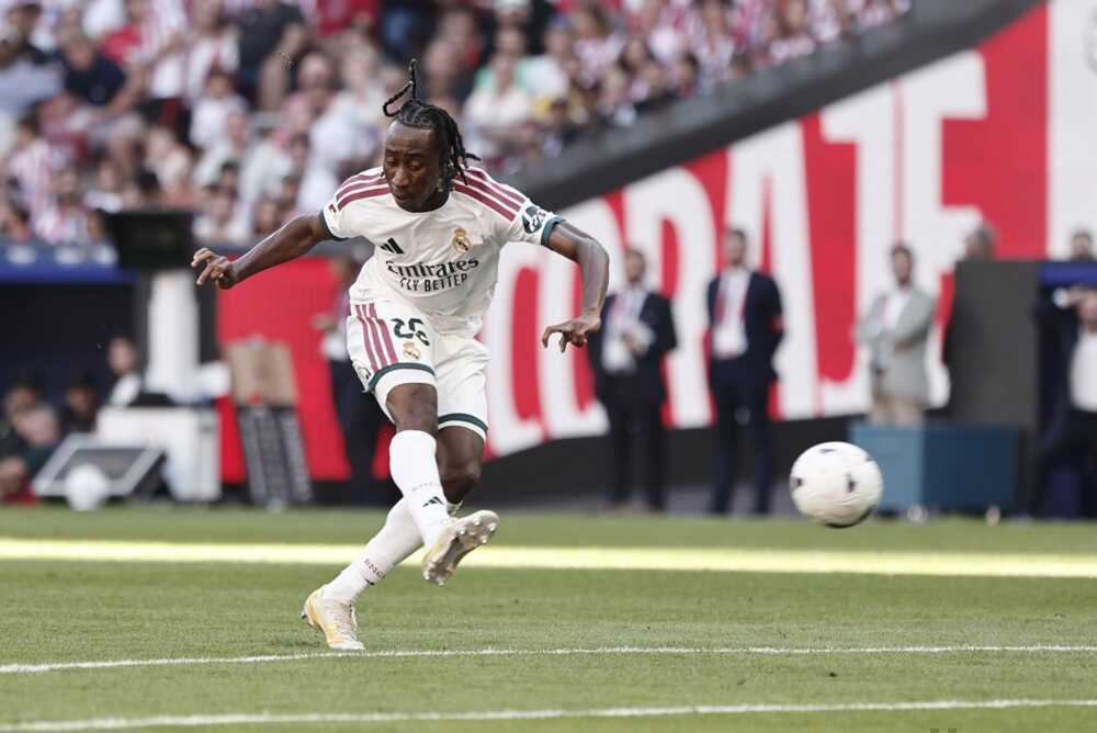 Yan Diomande đe dọa vị thế bất khả xâm phạm của Vinicius