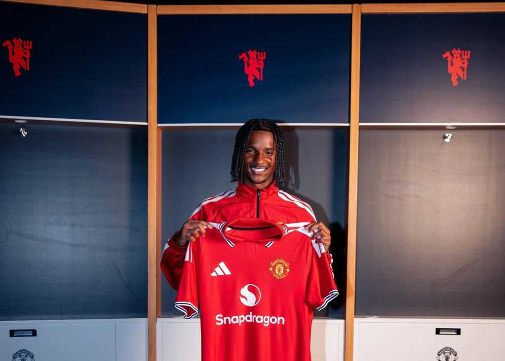 Man Utd chi&ecirc;u mộ Tynan Thompson từ Tottenham. Ảnh: Manchester United.