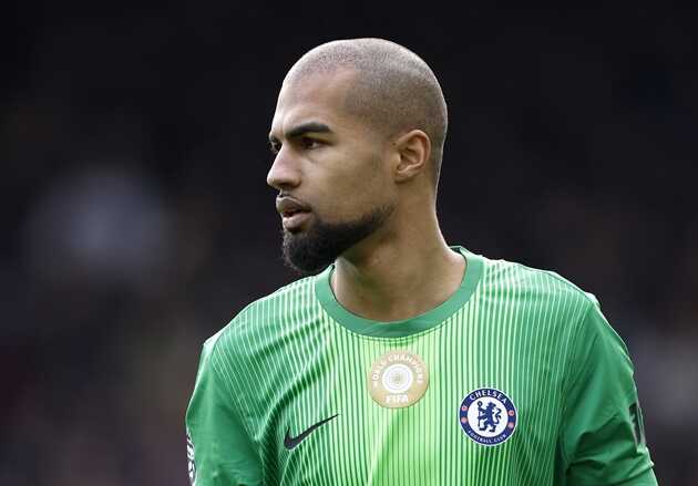 Chelsea tính bán đứt Robert Sanchez vào mùa hè tới