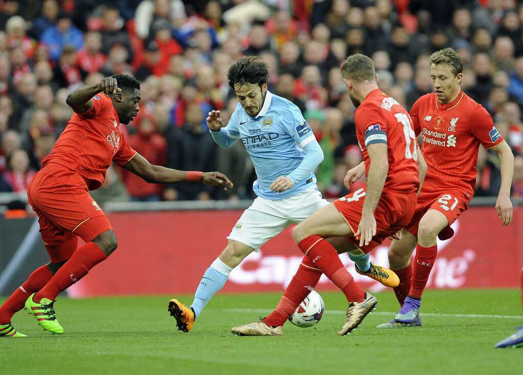 Ph&ugrave; thủy nhỏ thay đổi c&aacute;ch Manchester City chơi b&oacute;ng. (Ảnh: EPA Images)