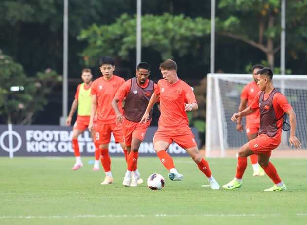 Điểm tin bóng đá Việt Nam 25/9: Chờ bản quyền FIFA ASEAN Cup; U23 Việt Nam gặp khó