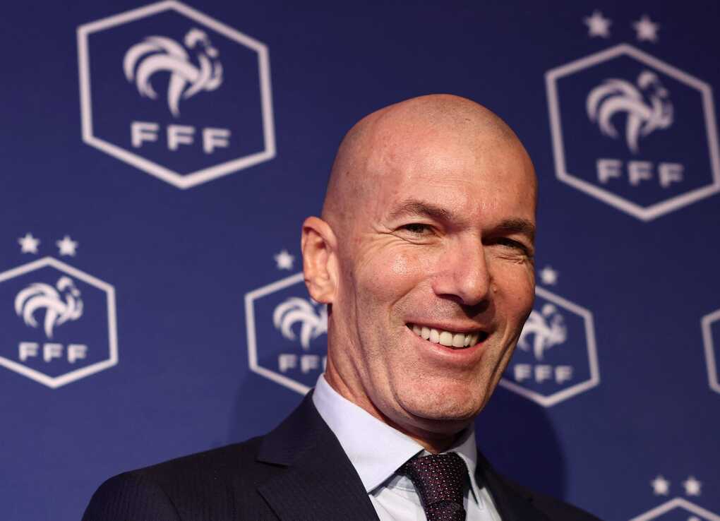 Khi bức màn về Zidane được vén mở ở đội tuyển Pháp