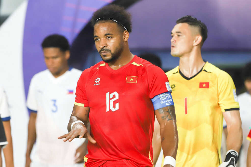 Xuân Son về nước, nghỉ 6 tuần vì rách bắp chân ở FIFA ASEAN Cup