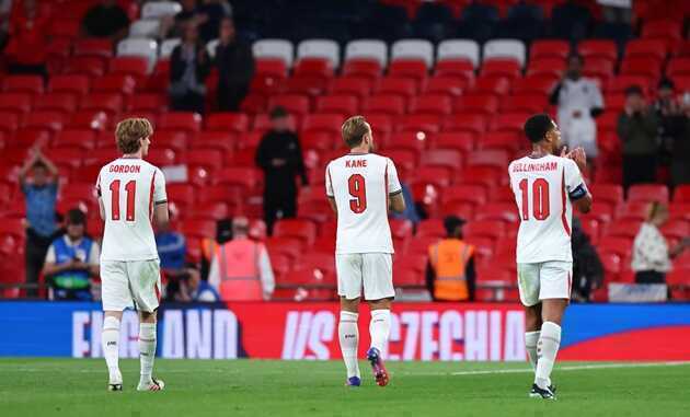 Harry Kane thừa nhận tuyển Anh bàn về đại án Man City