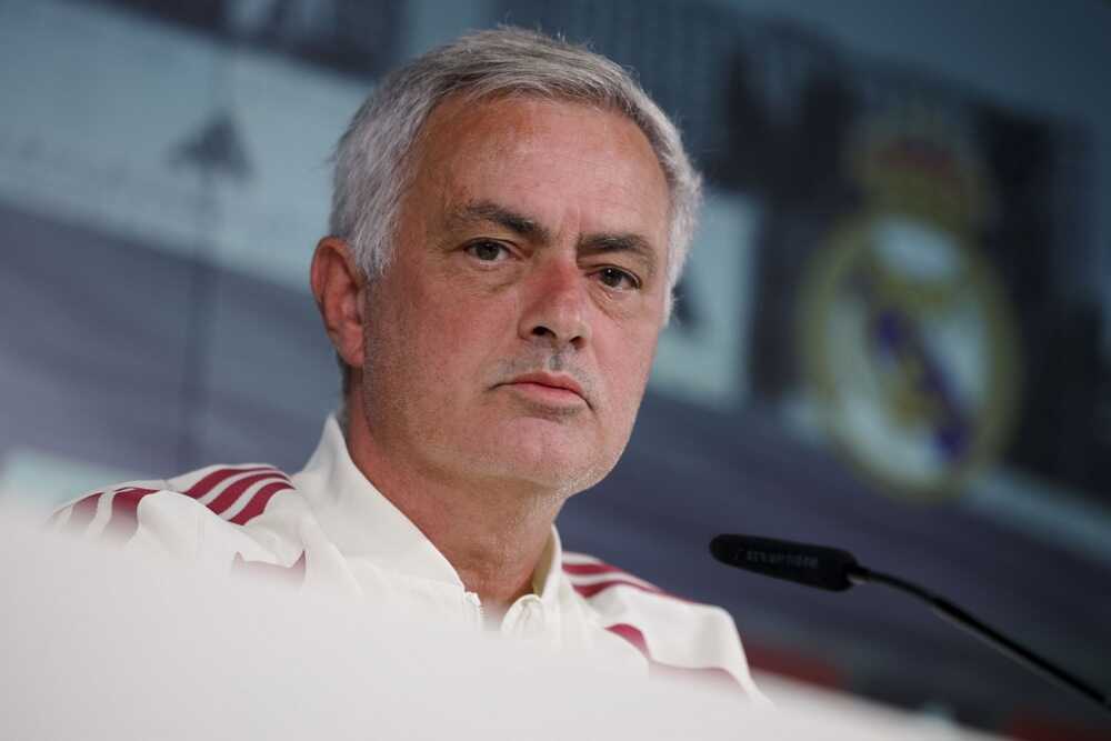 Jose Mourinho và 3 tuần quyết định ở Real Madrid