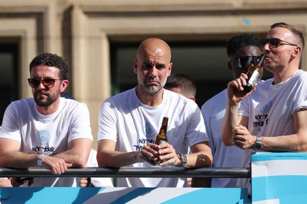 Những đội nào được trả lại cúp nếu Man City bị tước danh hiệu?