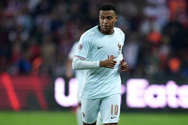 Real Madrid nổi giận với tuyển Pháp vì chấn thương của Mbappe