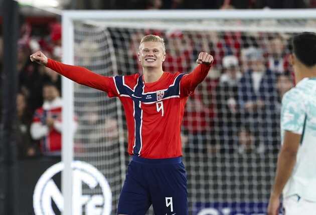HLV Na Uy bác tin đồn Man City can thiệp vụ Erling Haaland