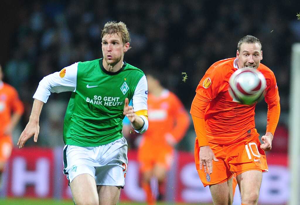 Sự điềm tĩnh tạo dựng uy t&iacute;n cho Mertesacker tại Bremen. (Ảnh: EPA Images)