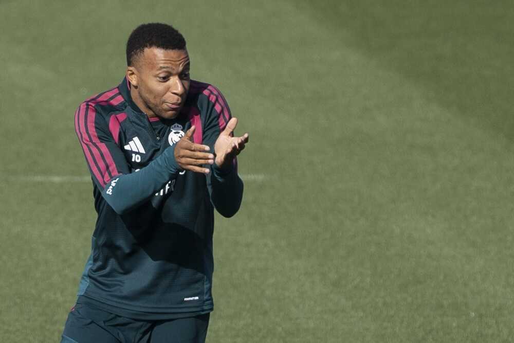 Rõ khả năng Mbappe tái xuất trong cuộc đối đầu Barca