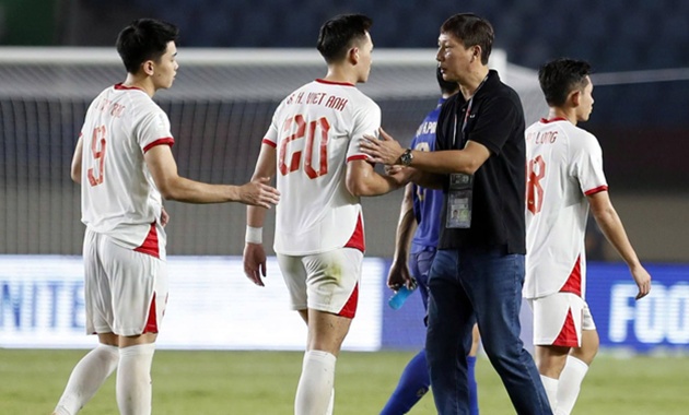 Vắng Xuân Son, ĐT Việt Nam lộ rõ khoảng cách với Thái Lan