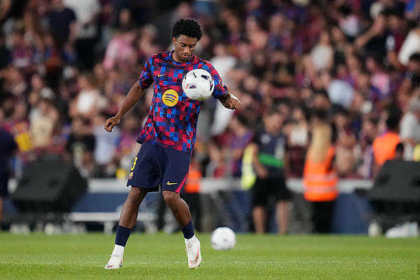 Alejandro Balde và sự sụp đổ của một thần đồng tại Barcelona