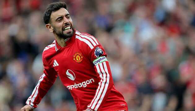 Lập hat-trick, Bruno Fernandes đoạt Cầu thủ hay nhất tháng của MU