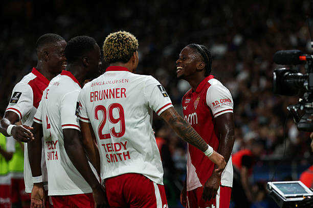 Thua ngược AS Monaco, PSG khởi đầu tệ nhất sau 12 năm