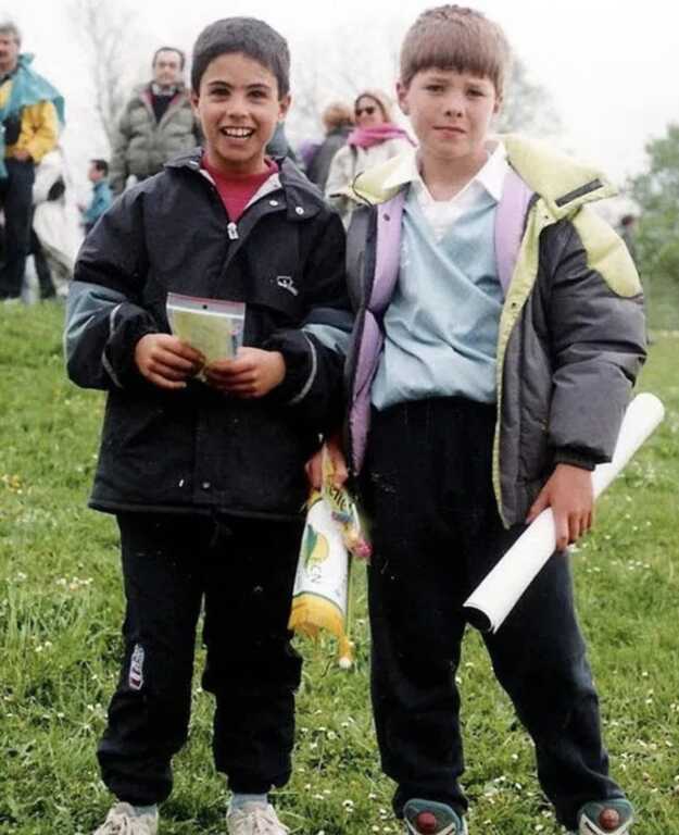 Arteta đấu Alonso - từ bạn thuở nhỏ đến đối thủ ở Ngoại hạng Anh