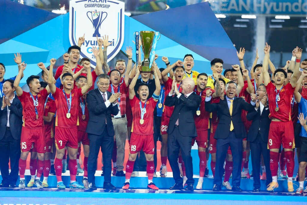 Tuyển Việt Nam: Lý do HLV Kim Sang Sik khó làm mới ở FIFA ASEAN Cup