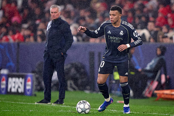 Liệu Mourinho c&oacute; d&aacute;m loại Mbappe khỏi đội h&igrave;nh xuất ph&aacute;t sau chuỗi phong độ k&eacute;m cỏi? 
