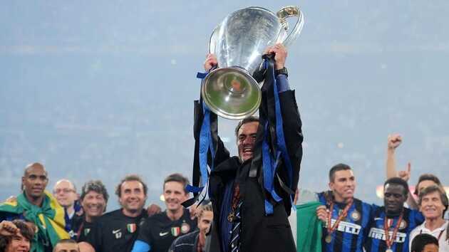 Mourinho v&ocirc; địch Champions League c&ugrave;ng Inter trước khi đến Real. (Ảnh: UEFA)