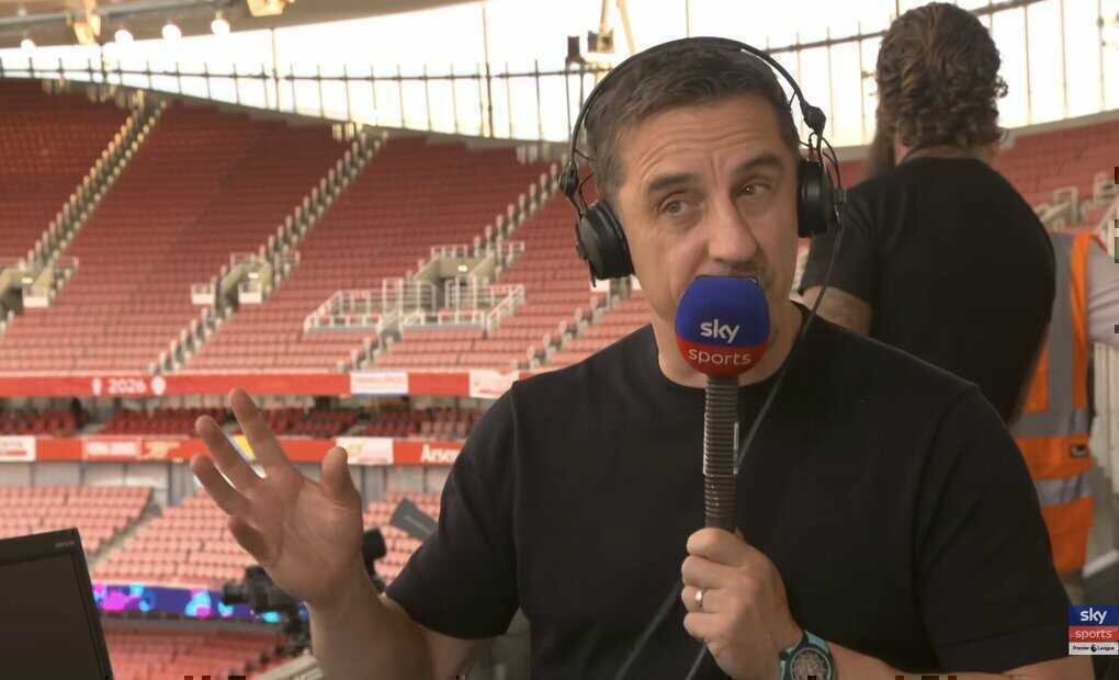 Neville: `Các đội đều nghĩ có thể chọc thủng lưới Man Utd`