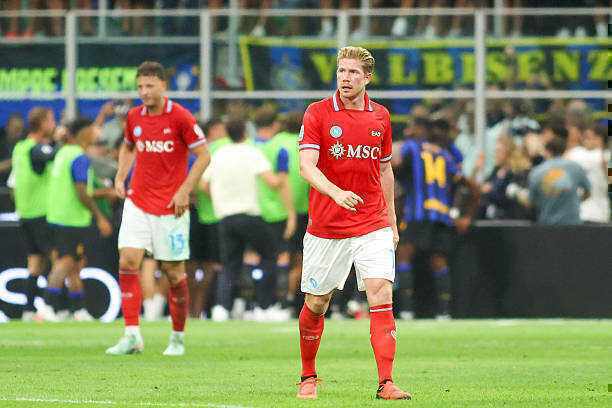 Bruyne vẫn l&agrave; linh hồn trong lối chơi Napoli. Ảnh của Nderim Kaceli/BSR Agency/Getty Images.