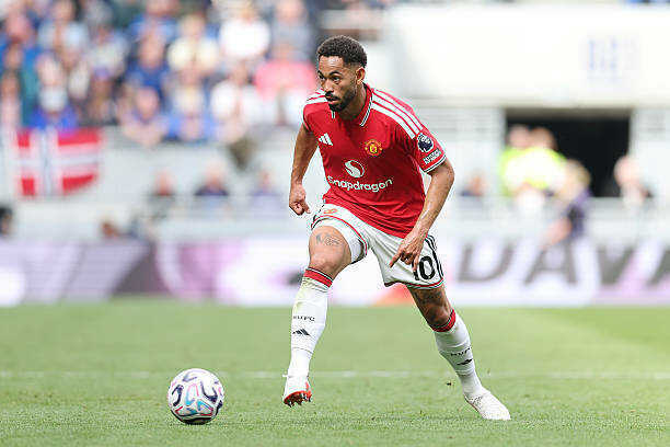 Rooney muốn Carrick gạch tên Cunha khỏi vị trí trung phong của MU